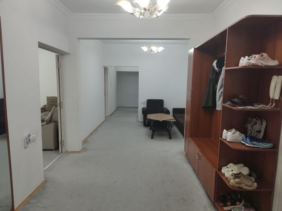 Госпитальный Банковский дом  4/4/9  2 санузл рядом Шох Мед клиника