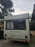 Pentru gradina muncitori sau paza caravana fara acte rulota