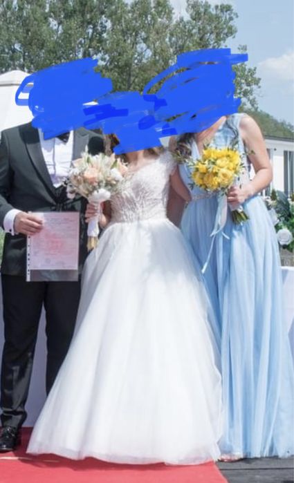 Vand rochie de mireasa