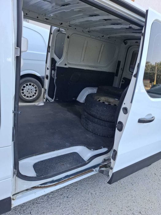 Vand Renault Traffic 2016