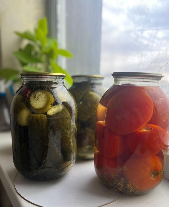 Солёный огурцы,помидоры