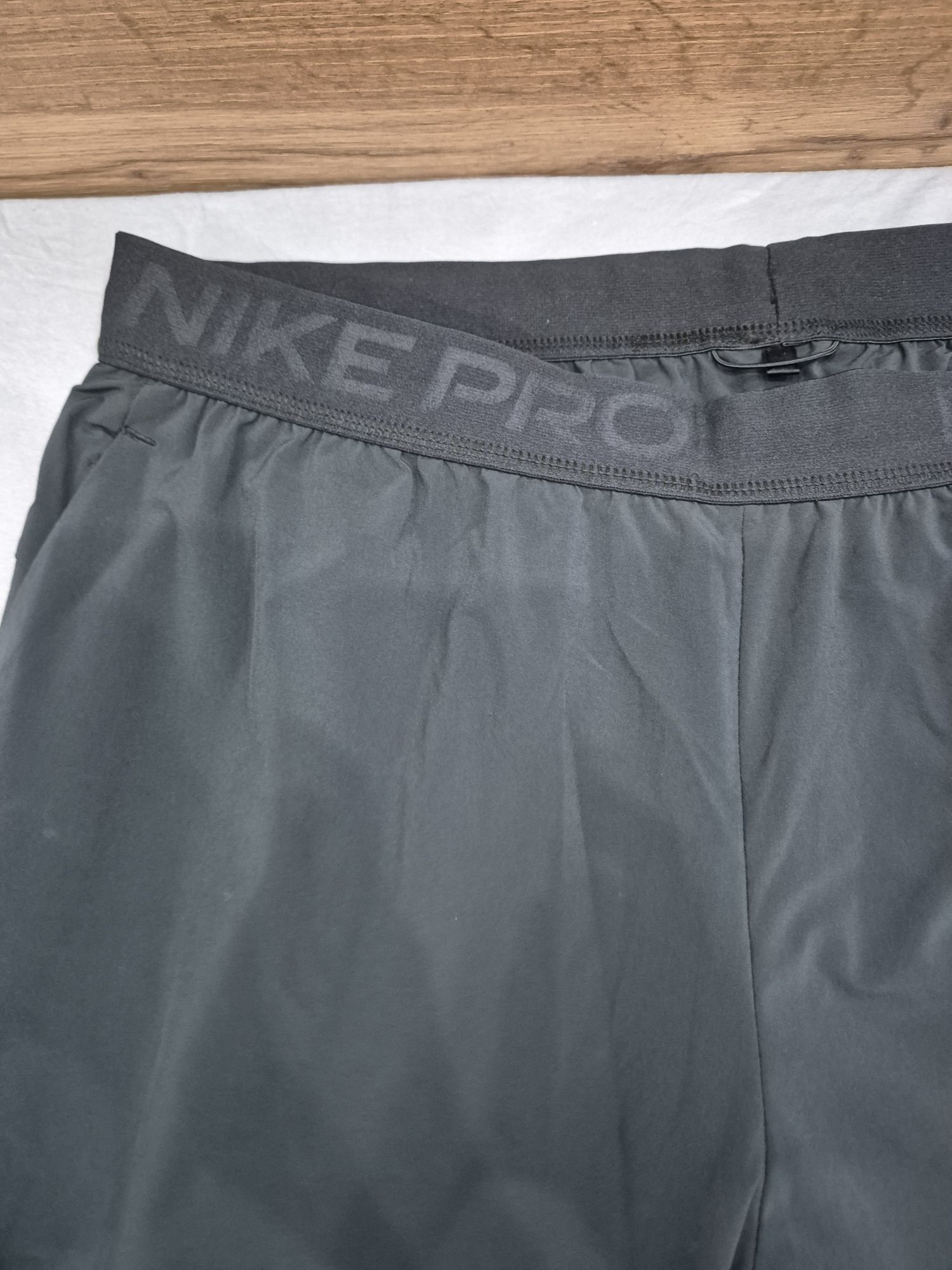 Nike анцуг чисто нов