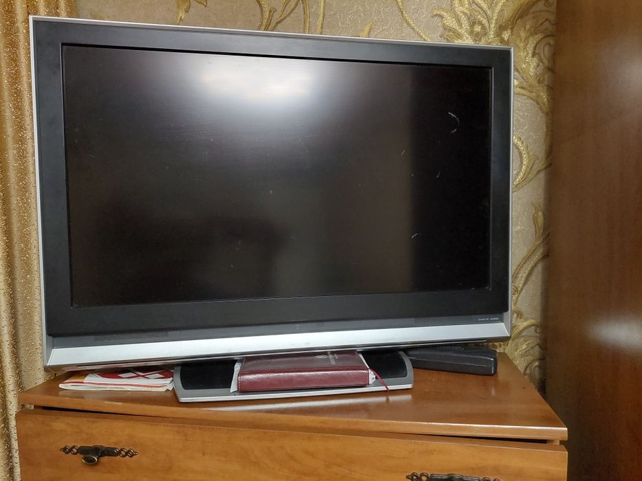 Продам телевизор