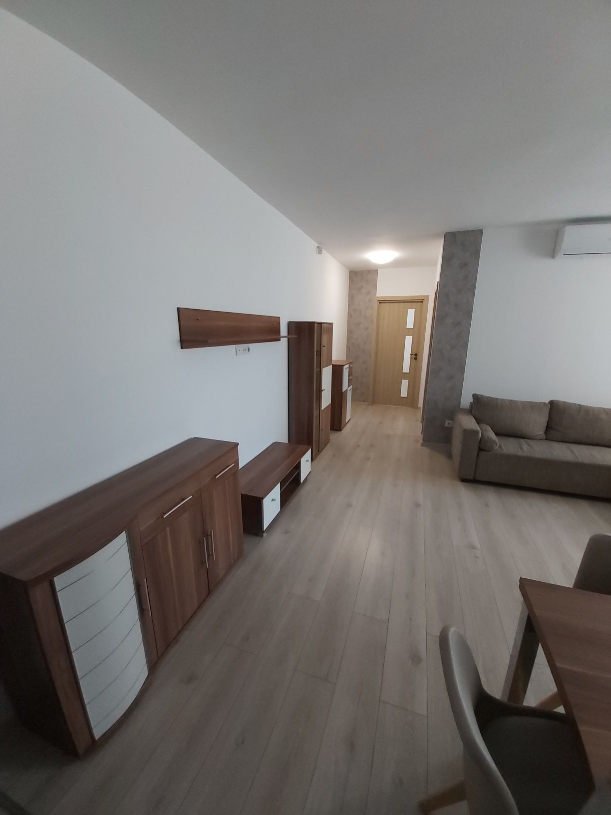 Apartament de închiriat 2 camere zona Unirii