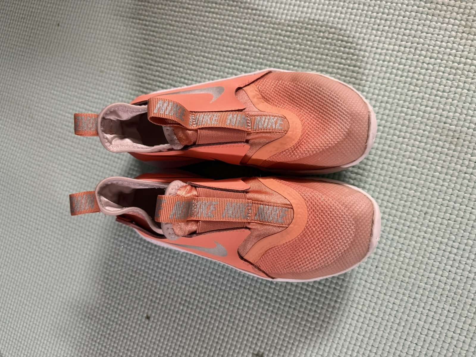 Маратонки Nike 31/32