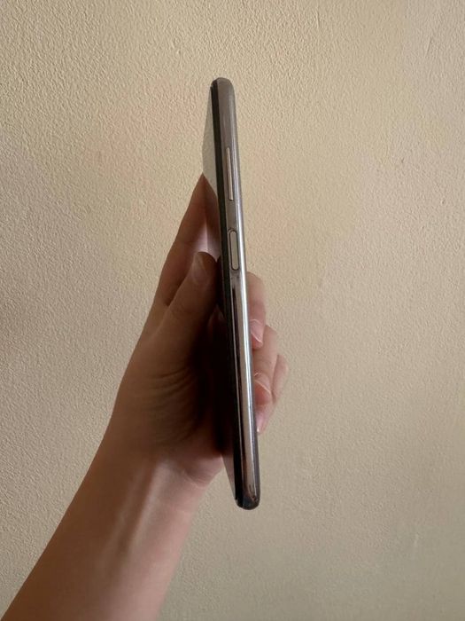 Poco x3 pro sotiladi