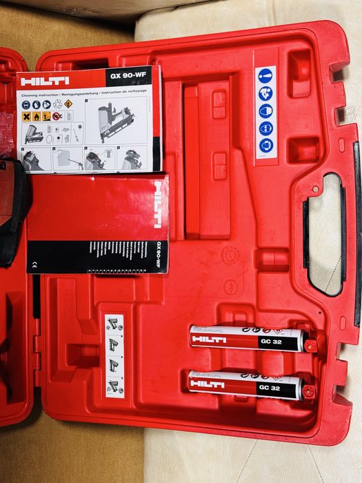 PISTOL GX 90-WF cu gaz pentru implantat CUIE ÎN LEMN-kit complet,2 bat