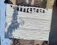Vând placi și stâlpi din beton pentru garduri