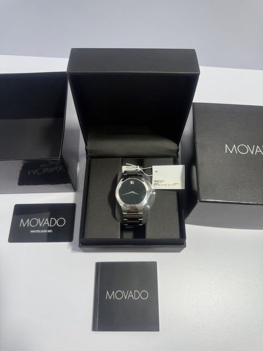 Мужские швейцарские кварцевые часы Movado Defio