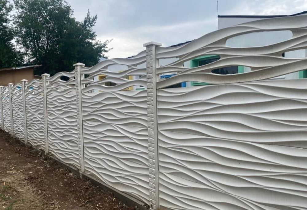 Meseriasi in constructii garduri de peste 10 ani, construim începând d