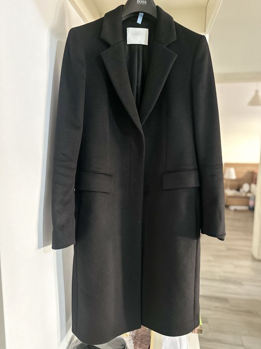 BOSS palton damă de la 2600 lei 1400 lei