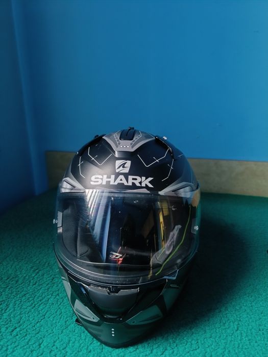Shark Ridill Mecca Mat Black