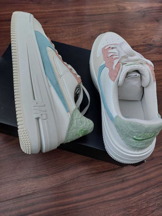 Дамски маратонки