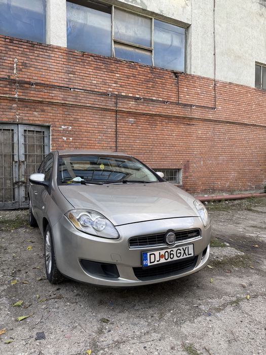 Vând Fiat Bravo II 1.9 JTD luna 12 2007