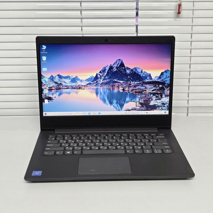 Ноутбук Lenovo V14