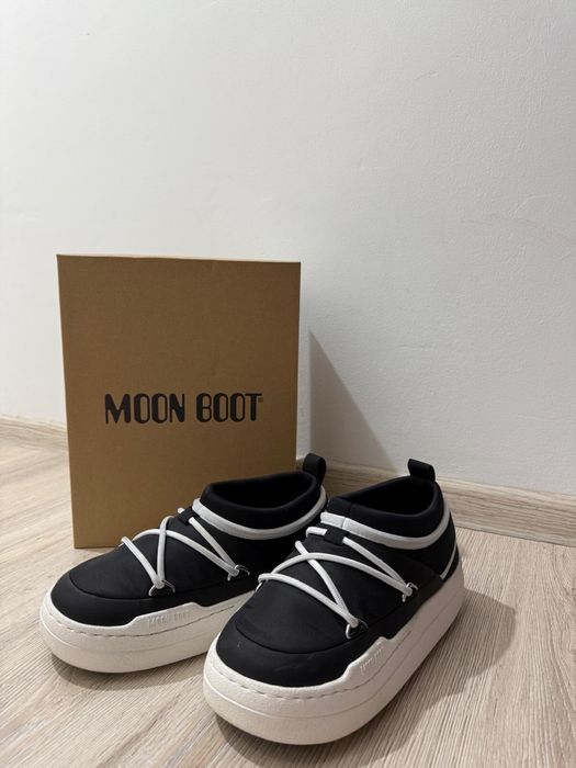 Боти Moon Boot номер 38
