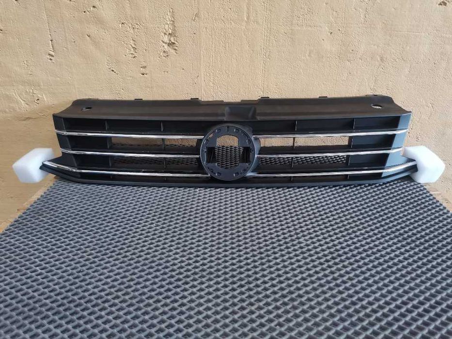 Решетка радиатора Polo 14- седан
