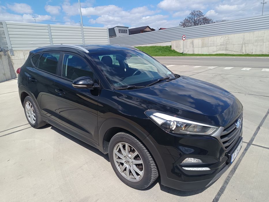 Vând Hyundai Tucson Accept și unele variante