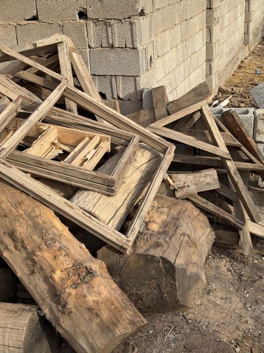 Дрова, доски размер  разные.