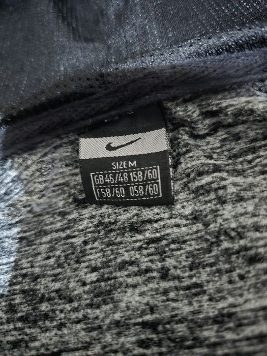Nike Therma-Fit Sweatshirt