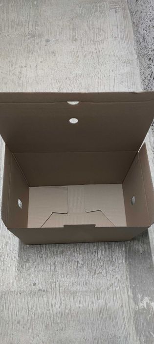 Cutii noi din carton, pentru arhivare, transport sau depozitare
