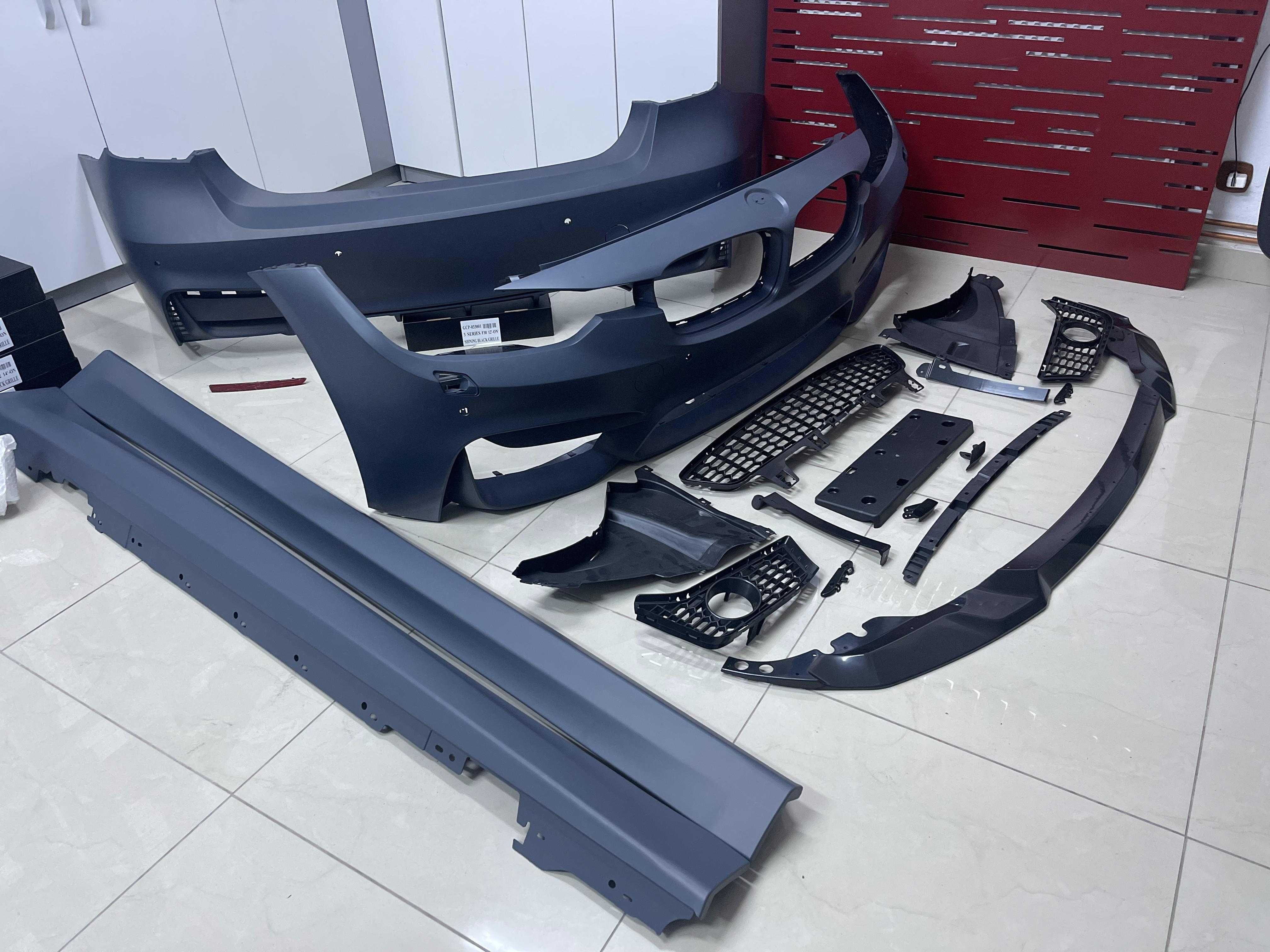 Pachet Exterior Body Kit M3 EVO CS Compatibil cu Seria 3 F30 2012-2017