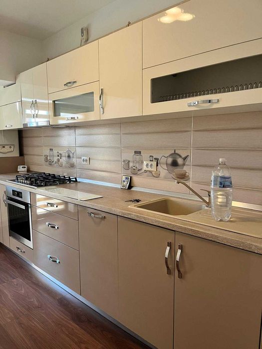 Apartament de inchiriat