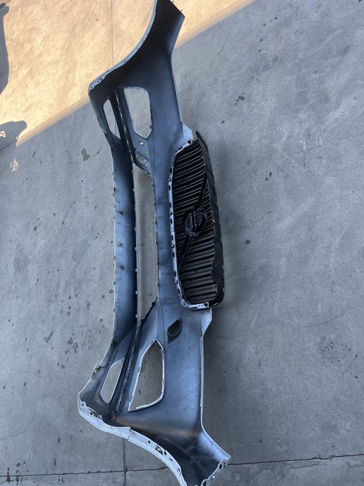 Броня с решетка Volvo XC 60