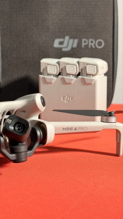 Drona DJI mini 4 pro