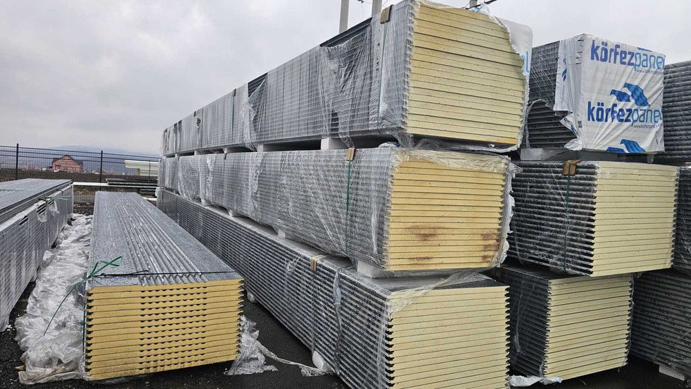 49 RON Vindem panouri Sandwich grosime 1,2, 4, si 6 cm, calitatea 1