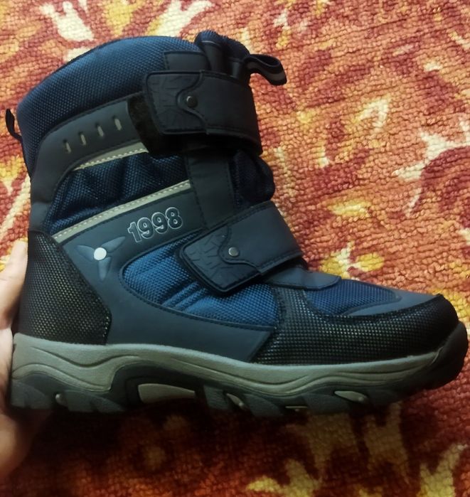 Зимние сапожки на мальчика