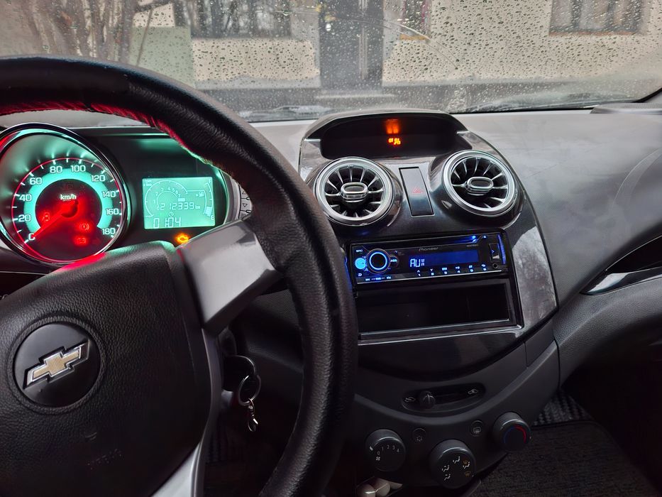 Спарк 2 позиция сотилади