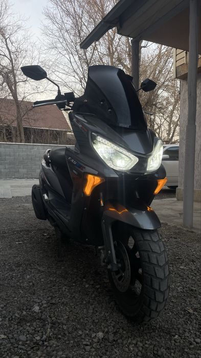 Мопед Макси Макси Макси