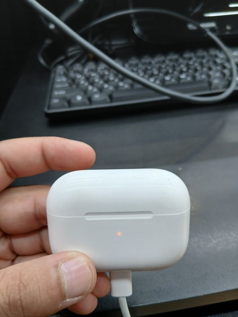 Наушники Air pods 2 pro, 100% original, document karobka bor, type-c