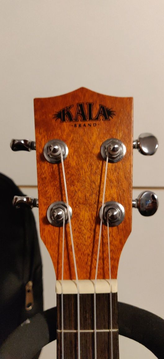 Ukulele TENOR KALA,din Mahon exotic