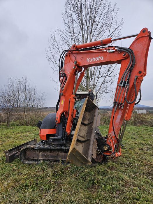Excavator kubota 9 tone