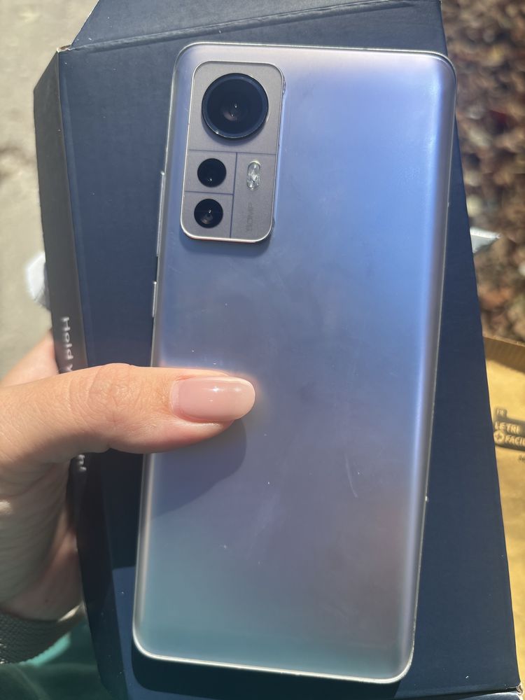 Смартфон Xiaomi 12 128GB dual sim