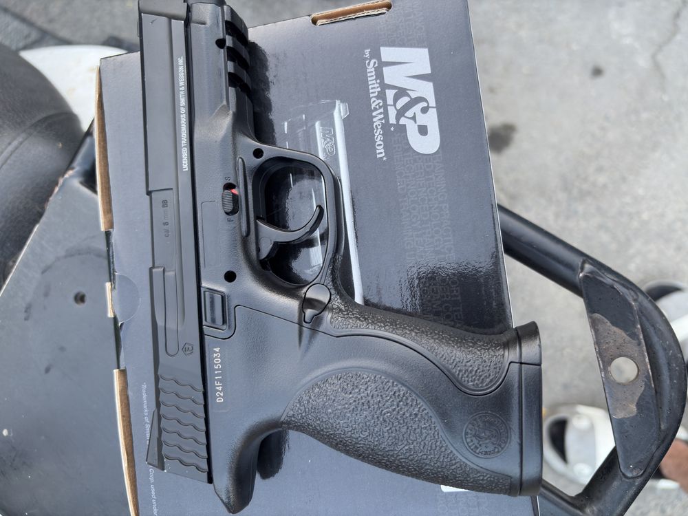 vand replica pistol  airsoft