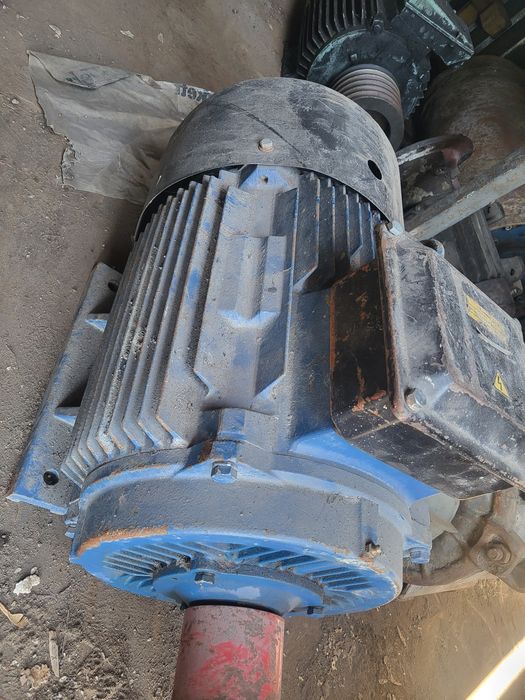 Электродвигатель 45кВт 3000об.