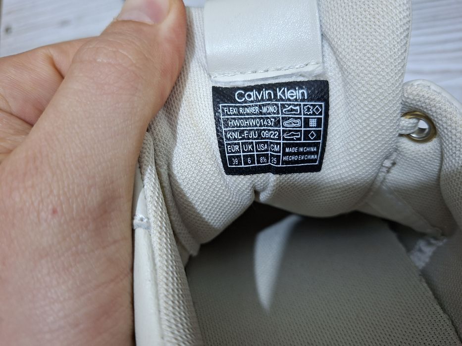 Calvin Klein flexi runner 
Сникърси Flexi Runner