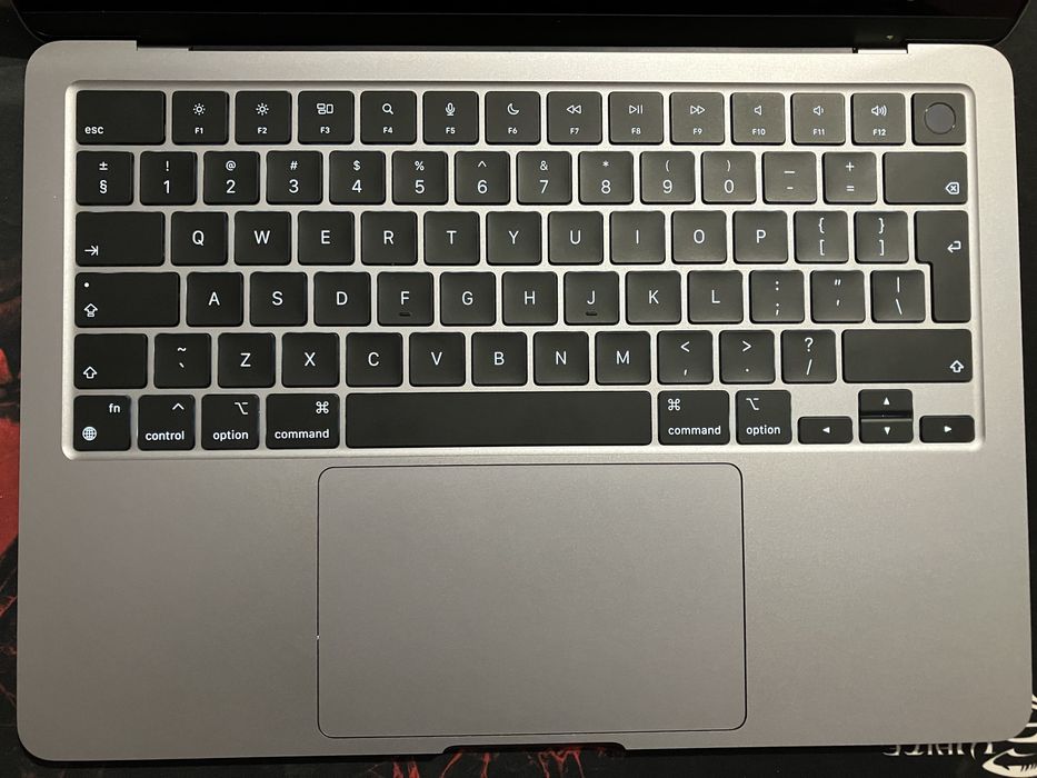 Apple MacBook Air 13" 2024, M3, 8GB, 256GB GARANTIE Impecabil