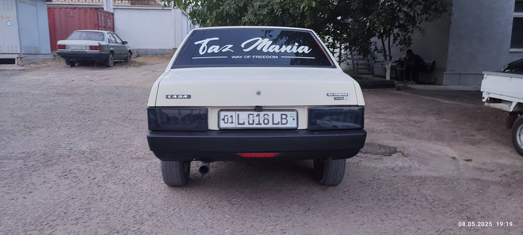 Продам ваз 21099