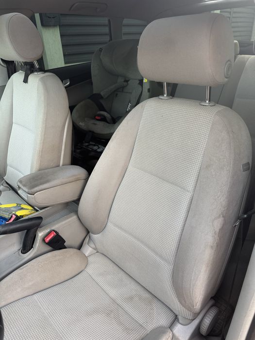 Audi A3 8PA SportBack cu Panoramic 2005 1.6MPI + GPL + CUTIE AUTOMATĂ