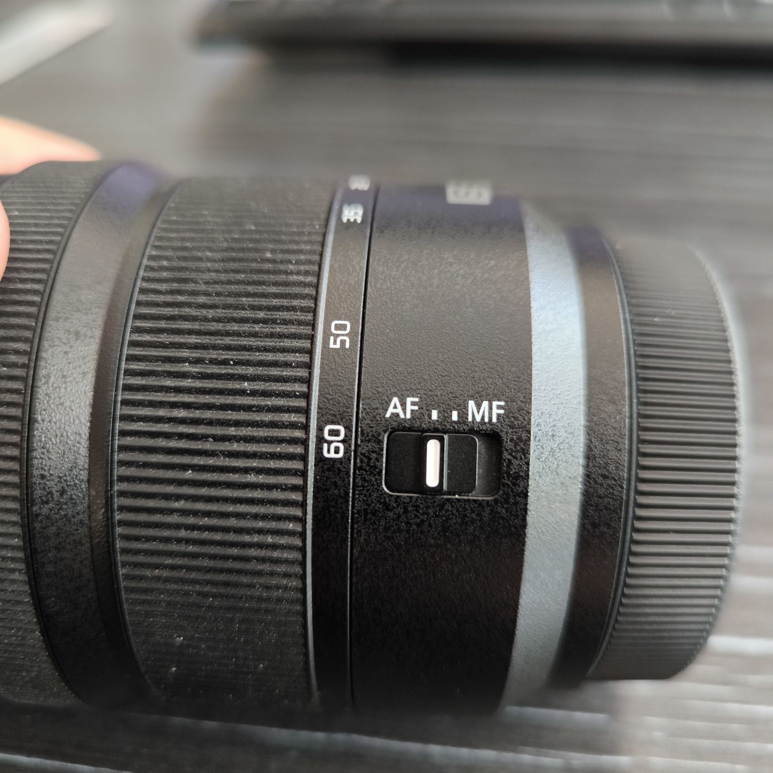Obiecti Lumix 20-60mm f3.5-5.6 cu geanta și filtru protecție pbonus