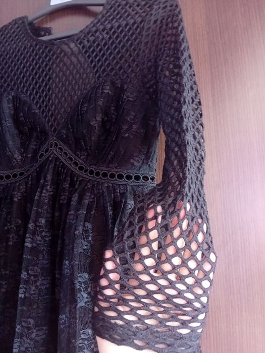 Rochie dantela neagra