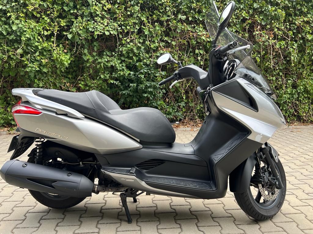 Scuter Kymco Downtown 300i