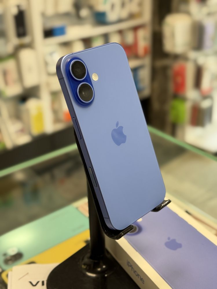 Apple iPhone 256GB Ultramarine