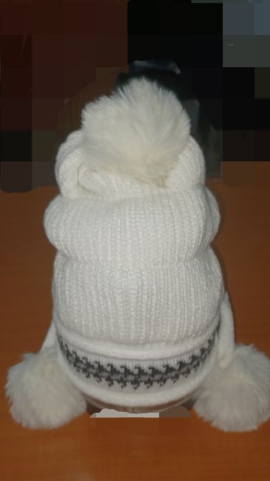 Căciulă alba, cu blanita