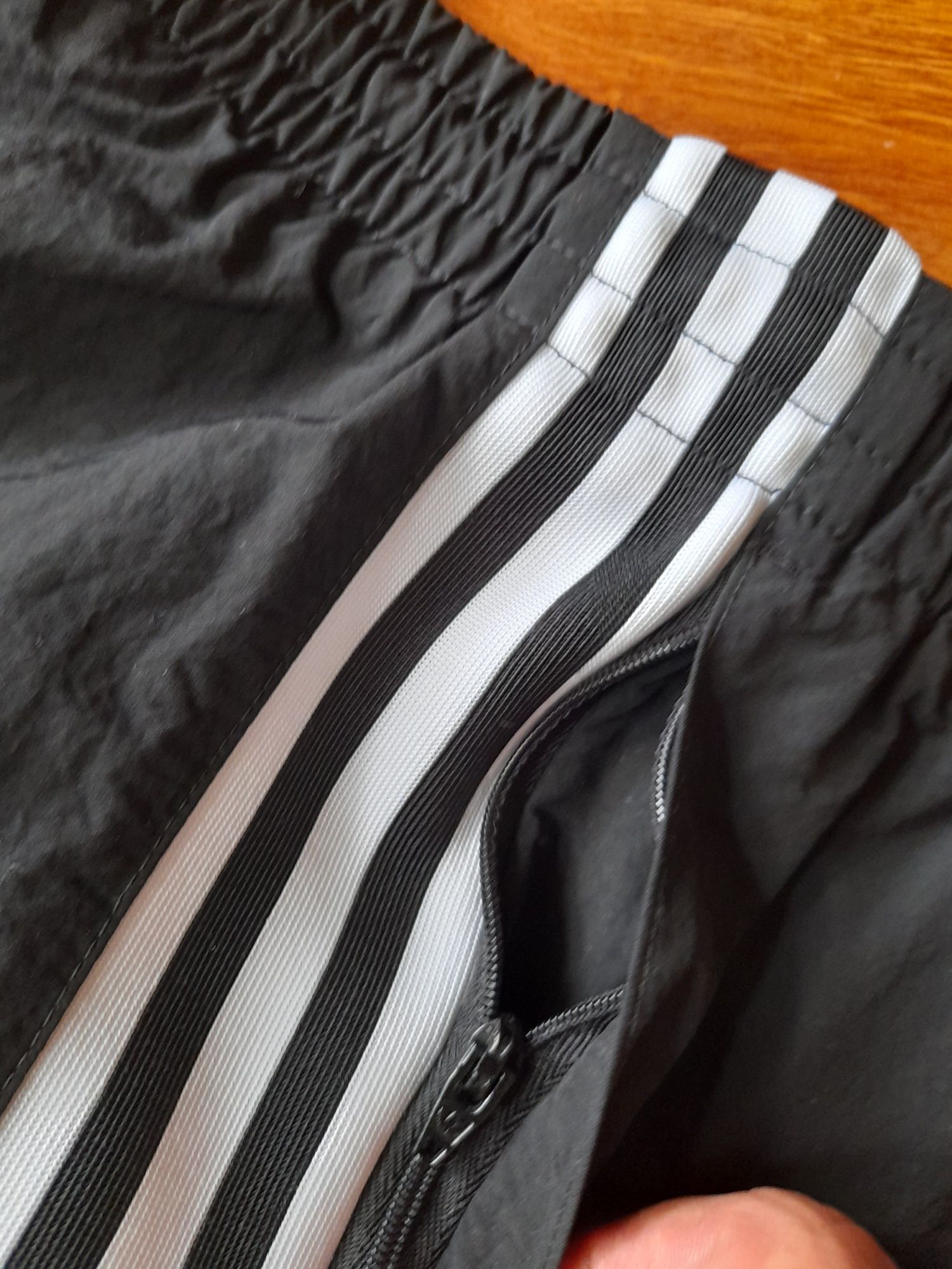 Adidas Originals мъжко долнище M размер.
