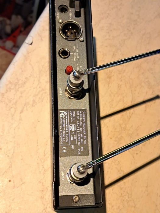 Микрофон с приемник Sennheiser